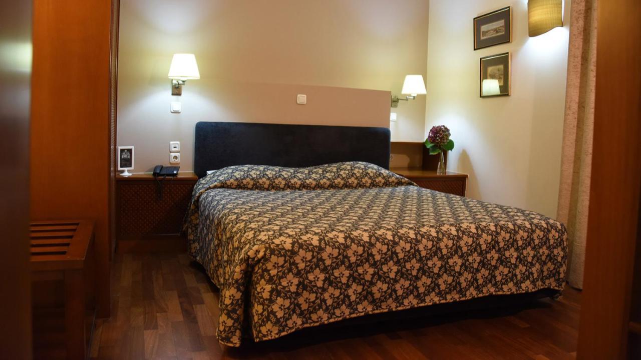 Dionisos Hotel Larissa Zewnętrze zdjęcie