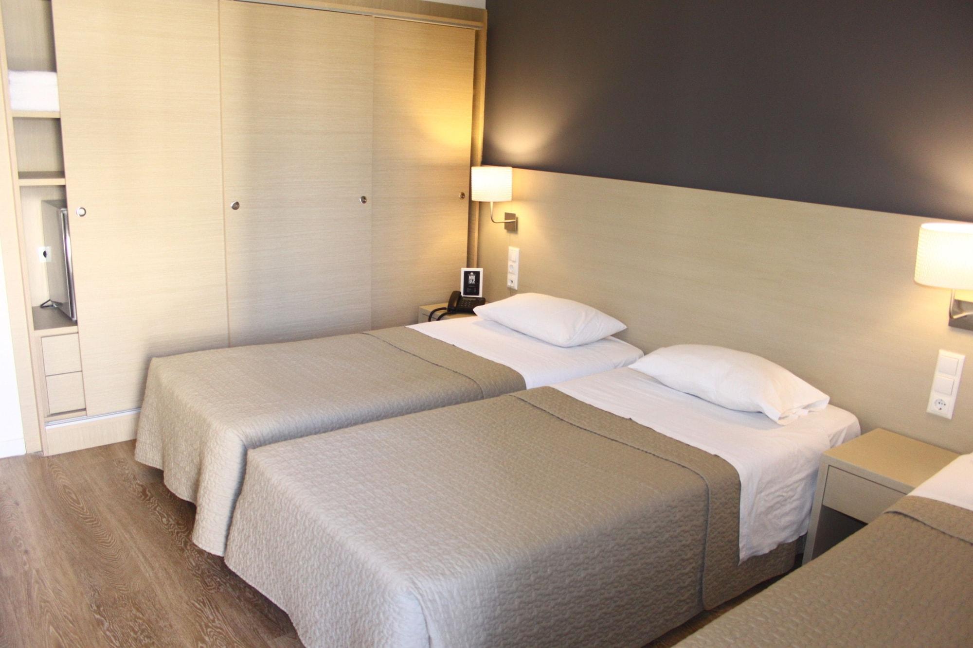 Dionisos Hotel Larissa Zewnętrze zdjęcie