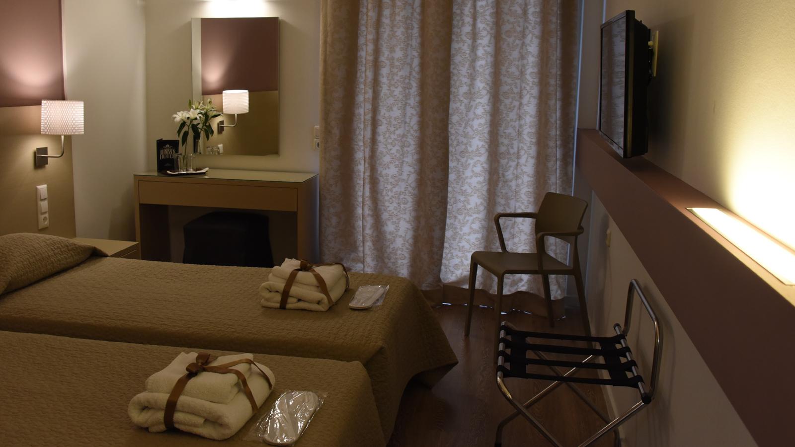 Dionisos Hotel Larissa Zewnętrze zdjęcie